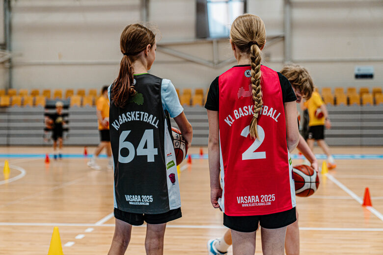 KL Vasara 2025 treniņkrekls (Personalizēts)