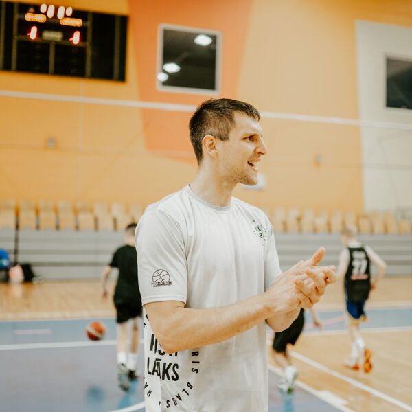 Basketbola treniņi jauniešiem