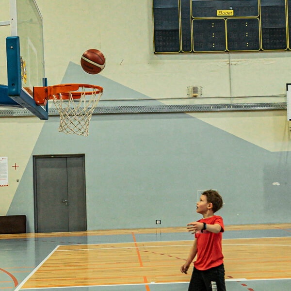 Pirmā pieredze basketbolā