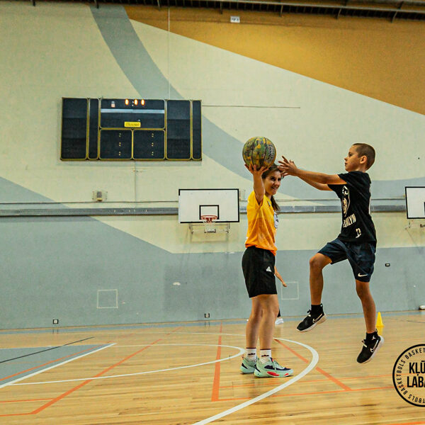 Pirmā pieredze basketbolā