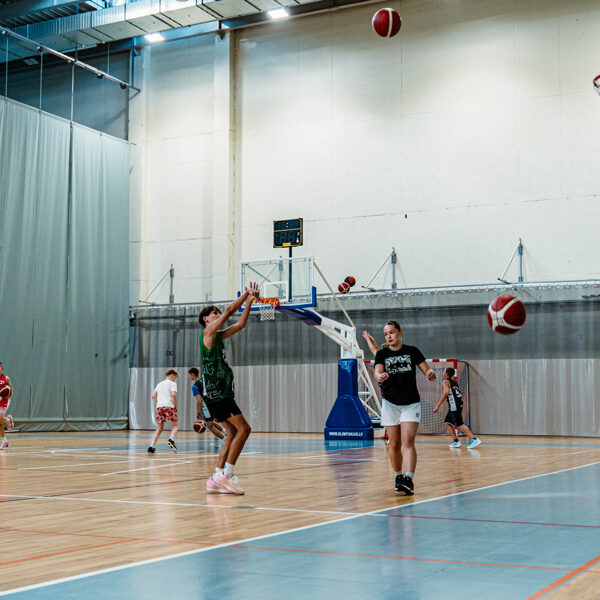 SKILL BASKETBOLA TRENIŅŠ + BALLZY BASKETBALL VIESIS - VEF RĪGA GALVENAIS TRENERIS MĀRTIŅŠ
