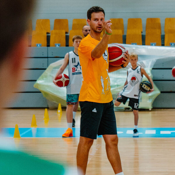 Kļūsti Labāks vasara 2025 - noslēdzošais basketbola treniņš Rimi Olimpiskajā centrā