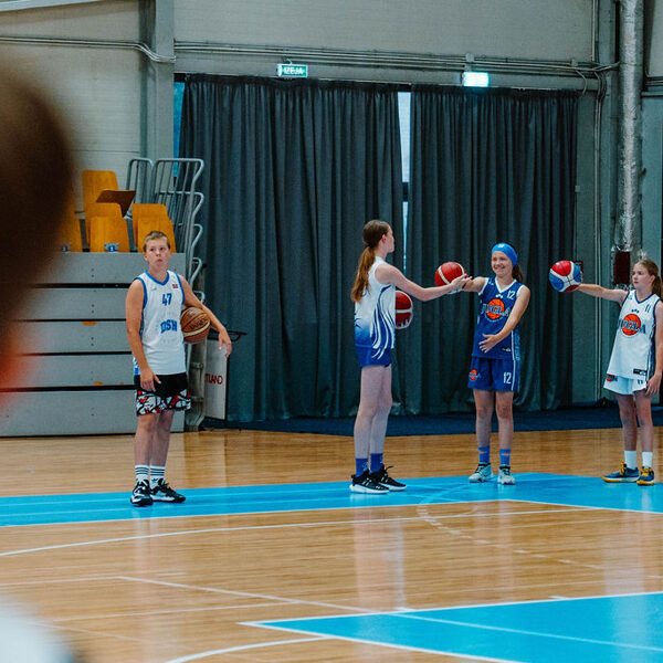 Kļūsti Labāks vasara 2025 - noslēdzošais basketbola treniņš Rimi Olimpiskajā centrā