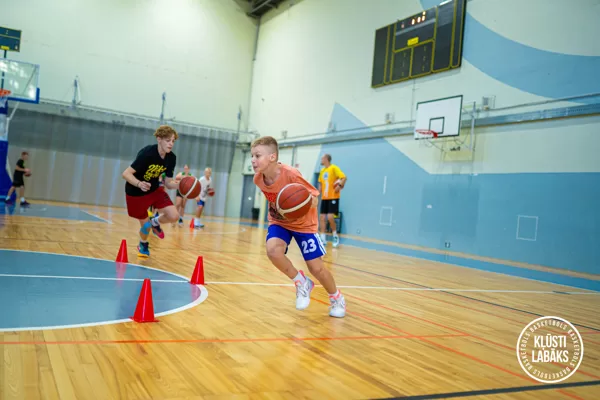 Basketbols ir foršs