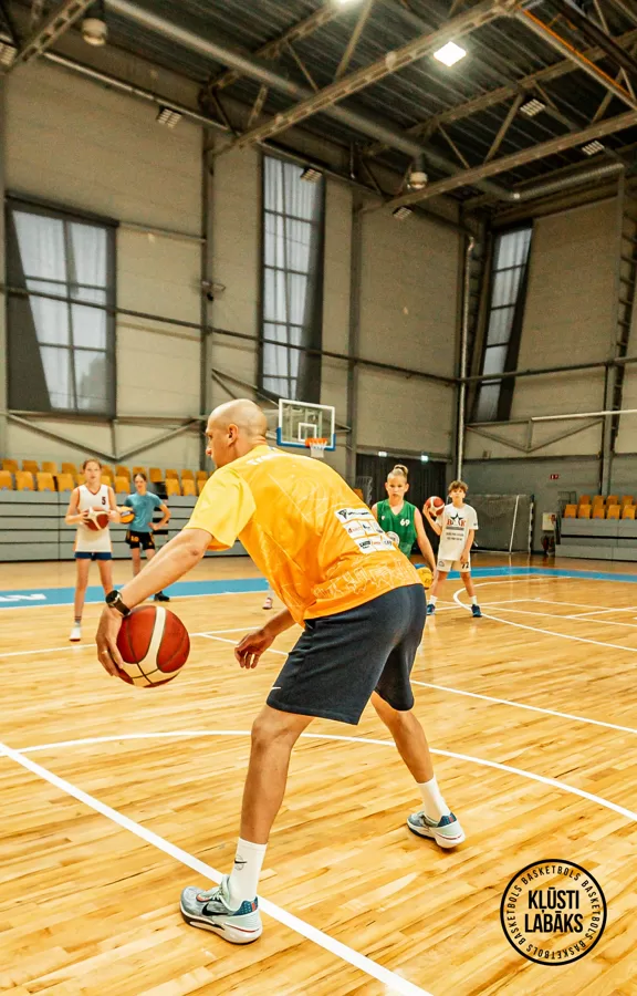 1. basketbola treniņš vasaras sezonā