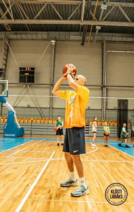 1. basketbola treniņš vasaras sezonā