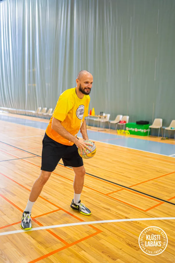 Basketbola treniņi iesācējiem