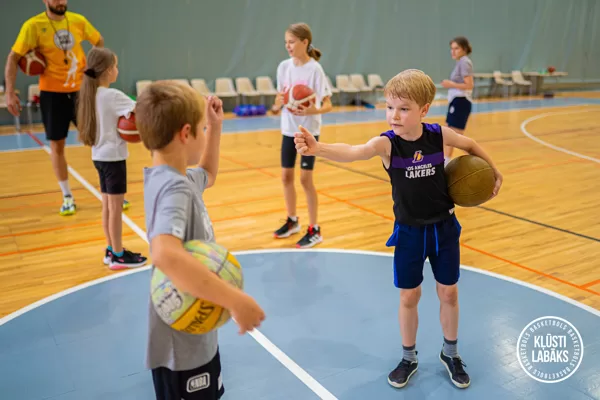 Basketbola treniņi iesācējiem