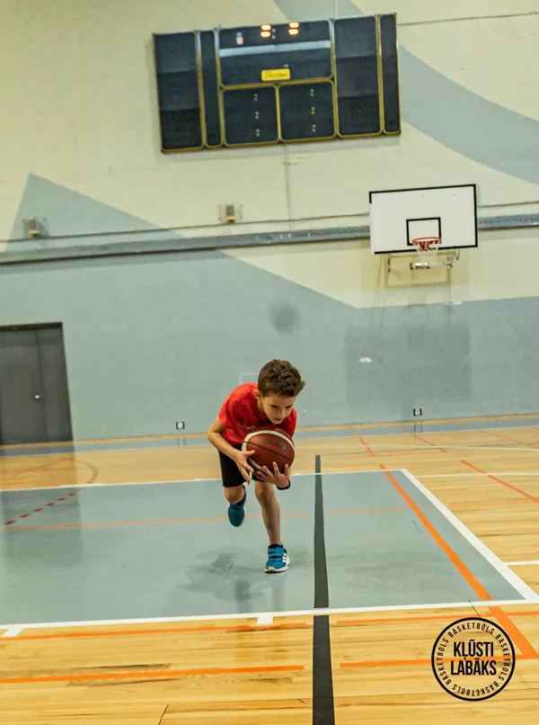 Pirmā pieredze basketbolā