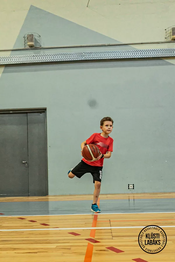 Pirmā pieredze basketbolā