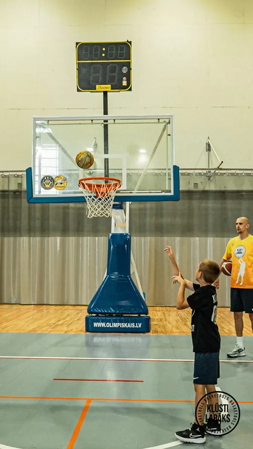 Pirmā pieredze basketbolā