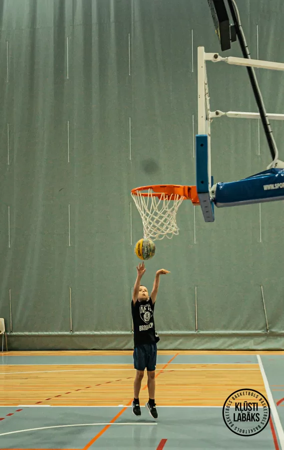 Pirmā pieredze basketbolā