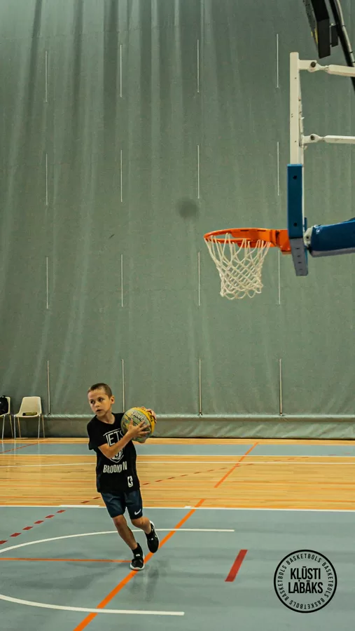 Pirmā pieredze basketbolā
