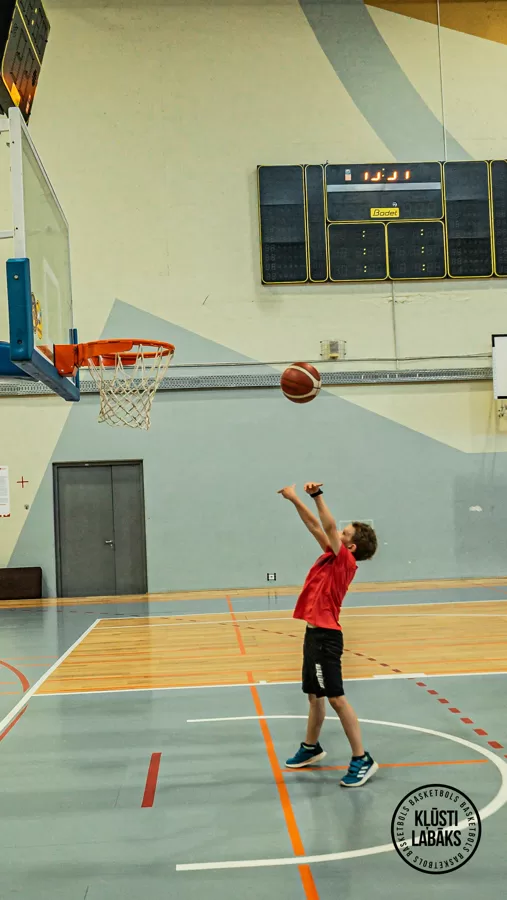Pirmā pieredze basketbolā