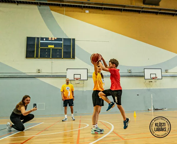 Pirmā pieredze basketbolā