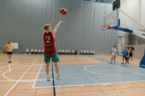 Basketbola treniņš + Meistarklase ar Uģi Viļumu un MedSports Latvia par masāžas bumbu